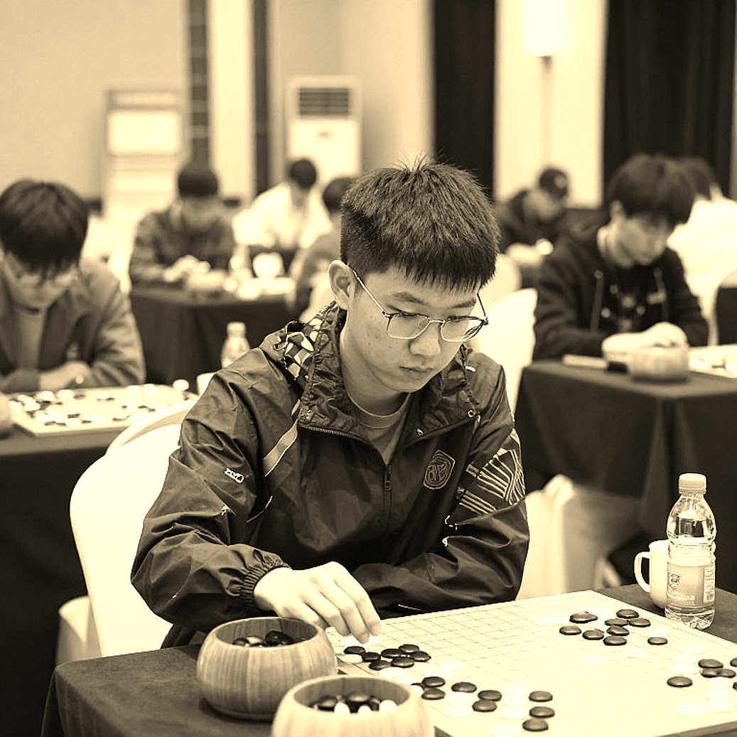 শিরোনাম বলে সমরকন্দ, ভেতরে ChessBase ম্যাগাজিন: তথ্যসংকটের এক বোর্ড বিশ্লেষণ